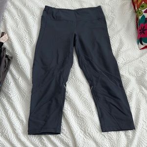 Zella Mesh Crop Leggings size Small Blue